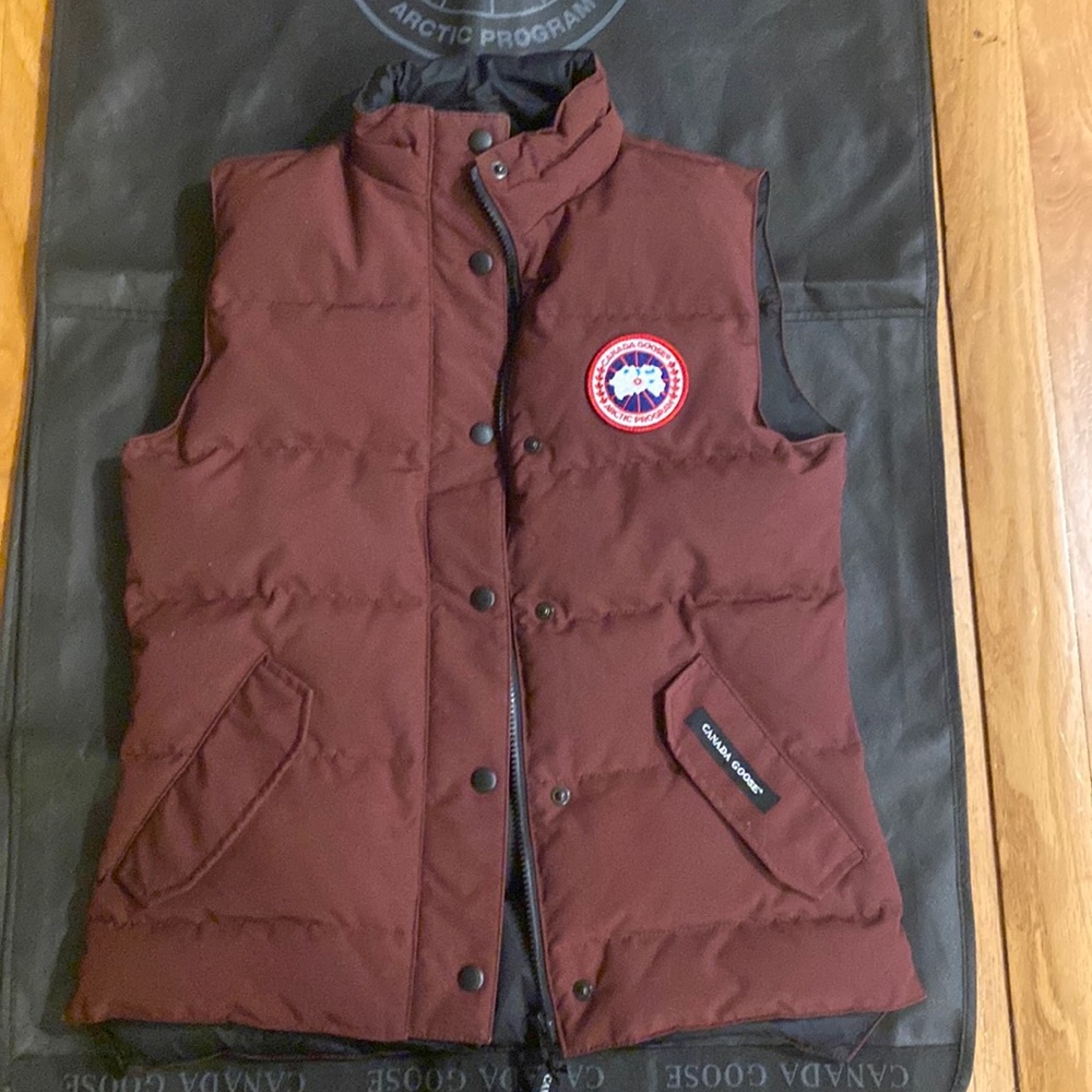 Canada Goose womens freestyle vest